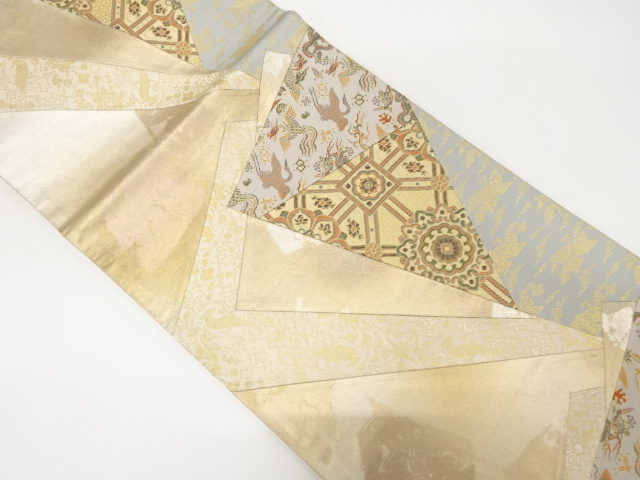 アンティーク　いづくら製　切りばめ　華紋に龍・鳳凰・宝尽くし模様織り出し袋帯（材料）